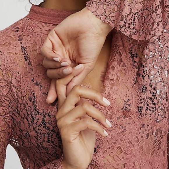 Dark Mauve Lace Panel Tunic Asymmetrical Dress Top Size US Small ❤️ - Picture 3 of 4